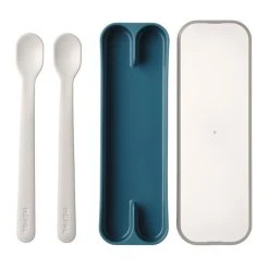 Mepal - Mio Fütterlöffel Set 2-tlg. - Blau 6 Mepal - Mio Fütterlöffel Set 2-tlg. - Blau -MICA decoration Shop 238741 8711269993423 mepal mio fuetterloeffel bua1